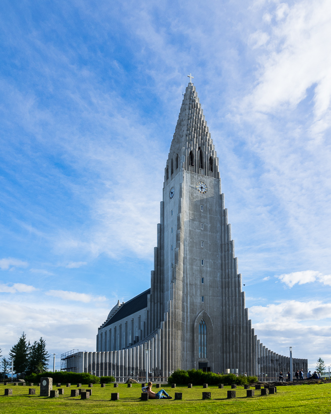 The imposing Hallgrimskirkja, Reykjavik