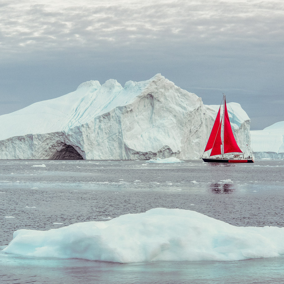 Ice Cave in the Berg 3 - Disco Bay 