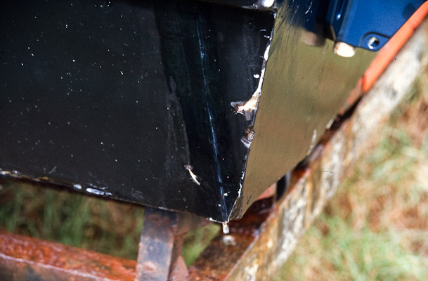 Scars in boat fibreglass
